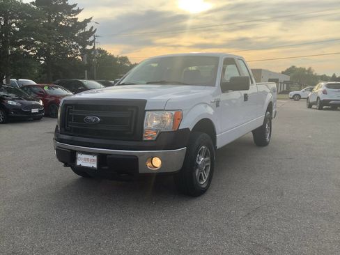 Used 2014 Ford F150 XL w/ Equipment Group 101A Mid AWD/4WD image 4