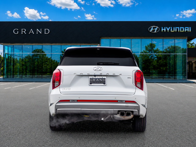 Used 2024 Hyundai Palisade Calligraphy AWD/4WD image 5