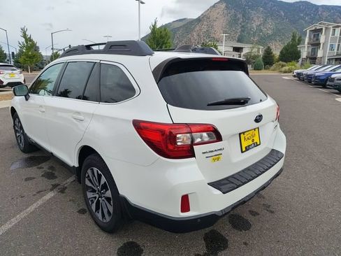 Used 2017 Subaru Outback 2.5i Limited AWD/4WD image 5