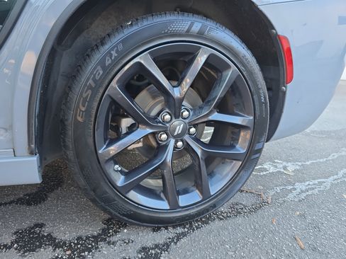 Used 2022 Dodge Charger SXT w/ Blacktop Package image 28