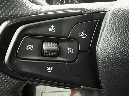 Used 2023 Chevrolet TrailBlazer LT w/ Convenience Package image 41