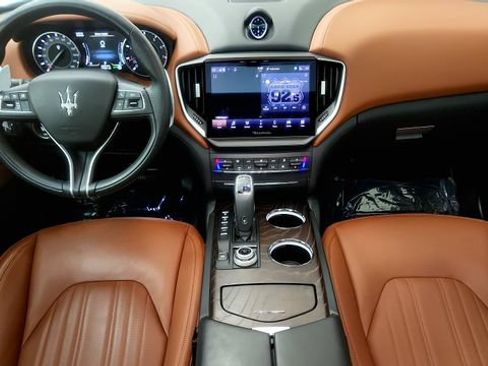 Used 2022 Maserati Ghibli Modena RWD image 53