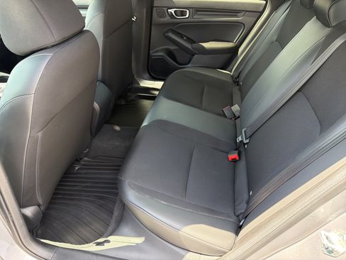 Used 2024 Honda Civic Sport image 29