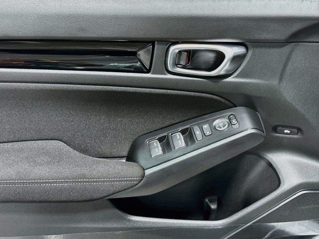 New 2026 Honda Civic Sport image 24