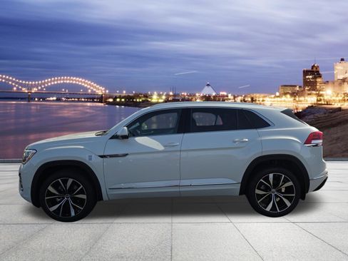 New 2026 Volkswagen Atlas Cross Sport SEL Premium R-Line AWD/4WD image 2