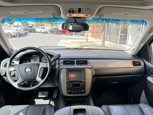 Used 2013 Chevrolet Silverado 1500 LTZ AWD/4WD image 14