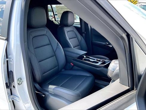 New 2027 Chevrolet Equinox LT w/ Convenience Package II AWD/4WD image 29
