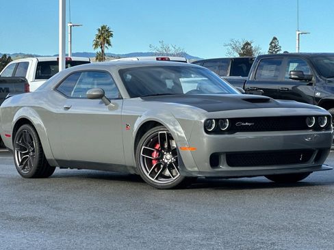 Used 2019 Dodge Challenger R/T Scat Pack image 2