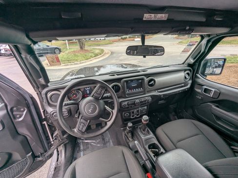 Certified 2022 Jeep Wrangler Unlimited Sport image 12