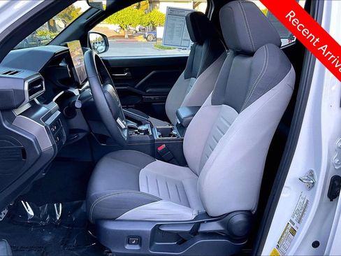 Certified 2025 Toyota Tacoma TRD Sport AWD/4WD image 22