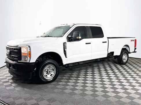 Used 2023 Ford F250 XL w/ XL Driver Assist Package image 4