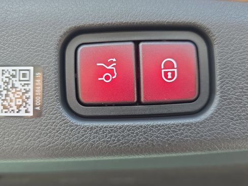 New 2026 Mercedes-Benz E 350 Sedan image 13