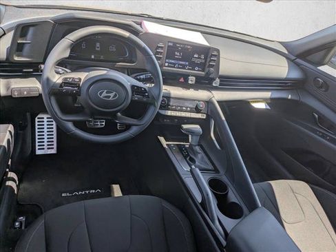 Used 2026 Hyundai Elantra Sport FWD image 15