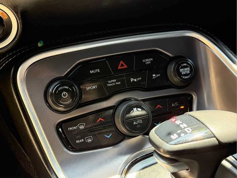 Used 2022 Dodge Challenger GT w/ Plus Package AWD/4WD image 20