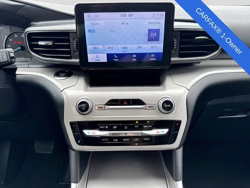 Used 2023 Ford Explorer XLT w/ Equipment Group 202A AWD/4WD image 32