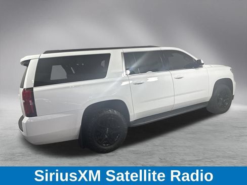 Used 2018 Chevrolet Suburban LT w/ Max Trailering Package AWD/4WD image 12