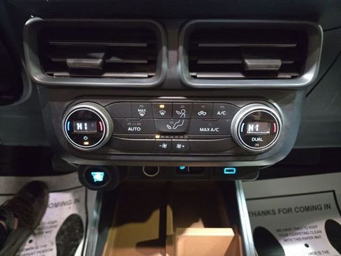 Used 2022 Ford Maverick Lariat w/ Equipment Group 500A Standard image 24