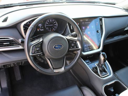 Used 2020 Subaru Outback Limited image 11