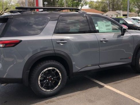New 2026 Nissan Pathfinder Rock Creek w/ Rock Creek Premium Package AWD/4WD image 7