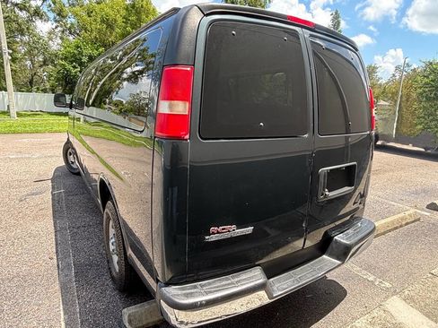 Used 2017 Chevrolet Express 3500 LT w/ LT Preferred Equipment Group image 3