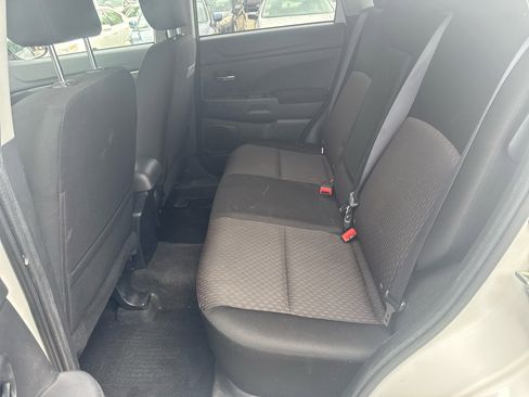 Used 2017 Mitsubishi Outlander Sport ES image 11