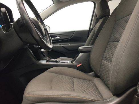 Used 2019 Chevrolet Equinox LT FWD image 17