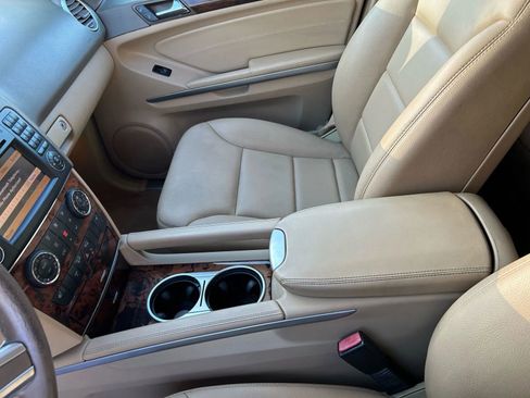 Used 2011 Mercedes-Benz ML 350 4MATIC w/ Premium 1 Pkg image 27