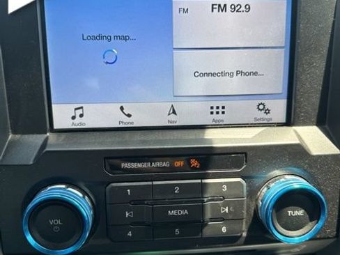 Used 2018 Ford F150 XLT w/ Equipment Group 302A Luxury AWD/4WD image 9