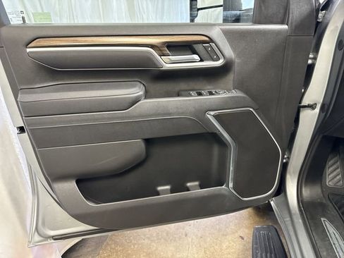 Certified 2025 Chevrolet Silverado 2500 LT w/ Convenience Package image 21