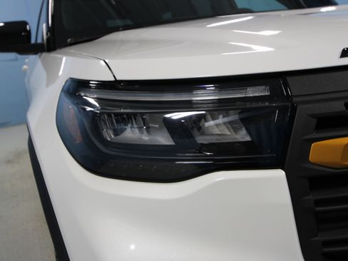 New 2026 Ford Explorer Tremor w/ Tremor Convenience Package image 34