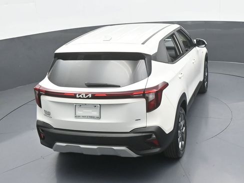 Used 2024 Kia Seltos LX image 48