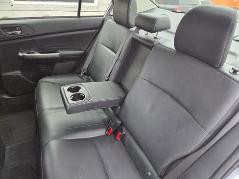 Used 2015 Subaru Impreza 2.0i Limited image 21