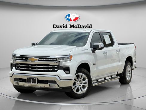Used 2024 Chevrolet Silverado 1500 LTZ w/ LTZ Convenience Package II RWD image 2