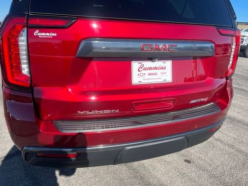 Used 2024 GMC Yukon AT4 w/ AT4 Premium Plus Package image 12