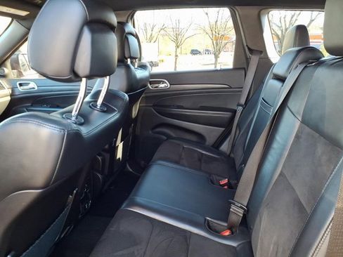 Used 2021 Jeep Grand Cherokee Laredo X image 6