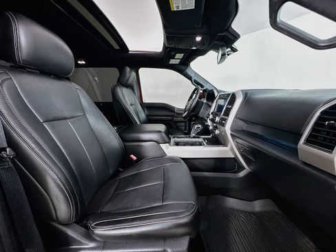 Used 2019 Ford F150 Lariat w/ Equipment Group 502A Luxury AWD/4WD image 37