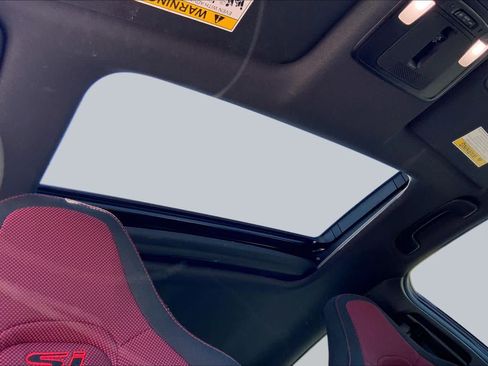 Used 2024 Honda Civic Si image 14