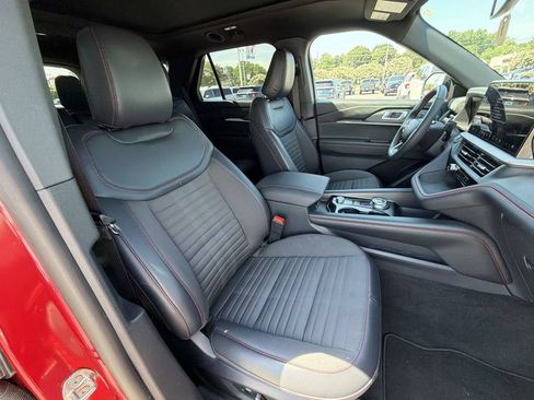 New 2026 Ford Explorer ST-Line w/ ST-Line Street Pack AWD/4WD image 28