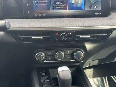 New 2026 Nissan Kicks S image 18