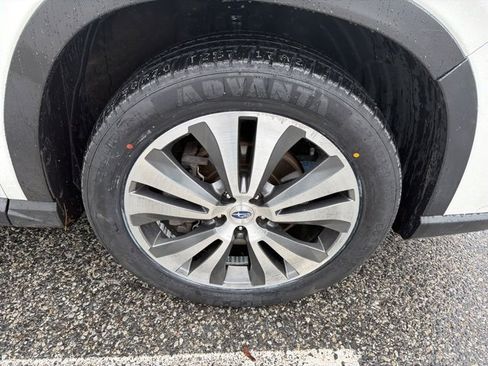 Used 2019 Subaru Ascent Limited image 19