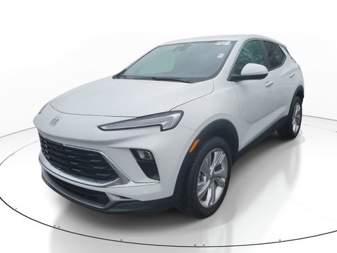 Used 2025 Buick Encore GX Preferred image 3