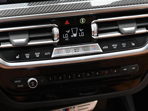 Certified 2024 BMW X3 M40i w/ Premium Package image 18