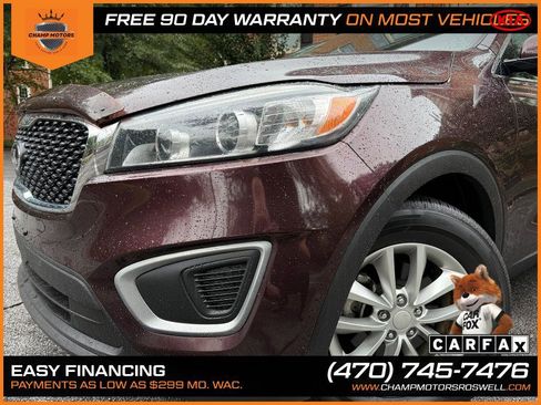 Used 2016 Kia Sorento LX image 2