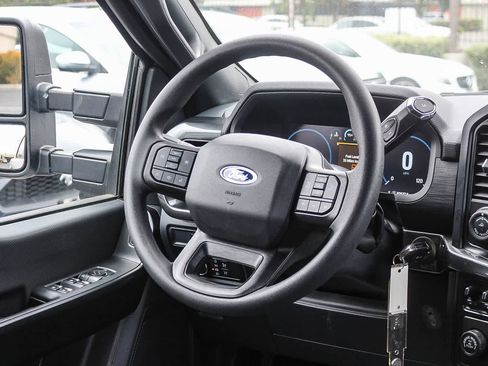 Used 2022 Ford F150 XL w/ STX Appearance Package RWD image 19