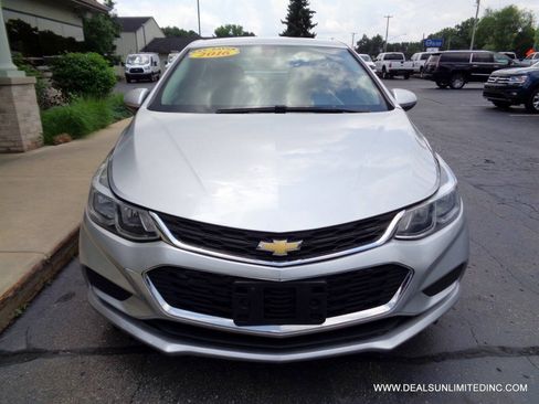 Used 2016 Chevrolet Cruze LS FWD image 18