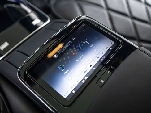 Used 2023 Mercedes-Benz Maybach S 580 4MATIC image 49