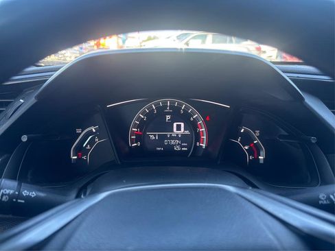 Used 2017 Honda Civic Sport image 14
