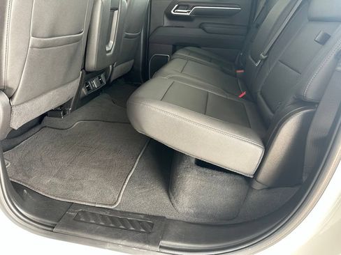 Used 2025 GMC Sierra 1500 SLT RWD image 29