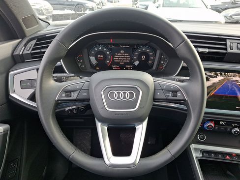 Certified 2025 Audi Q3 2.0T Premium w/ Convenience Package image 20