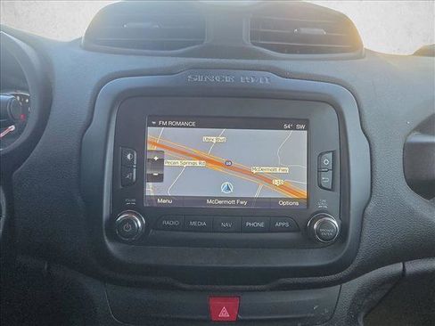 Used 2017 Jeep Renegade Trailhawk AWD/4WD image 12